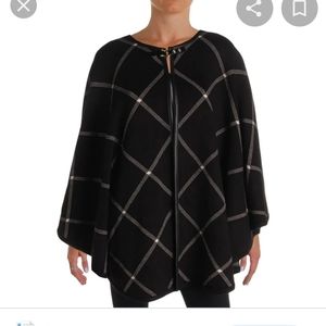 Ivanka Trump Poncho